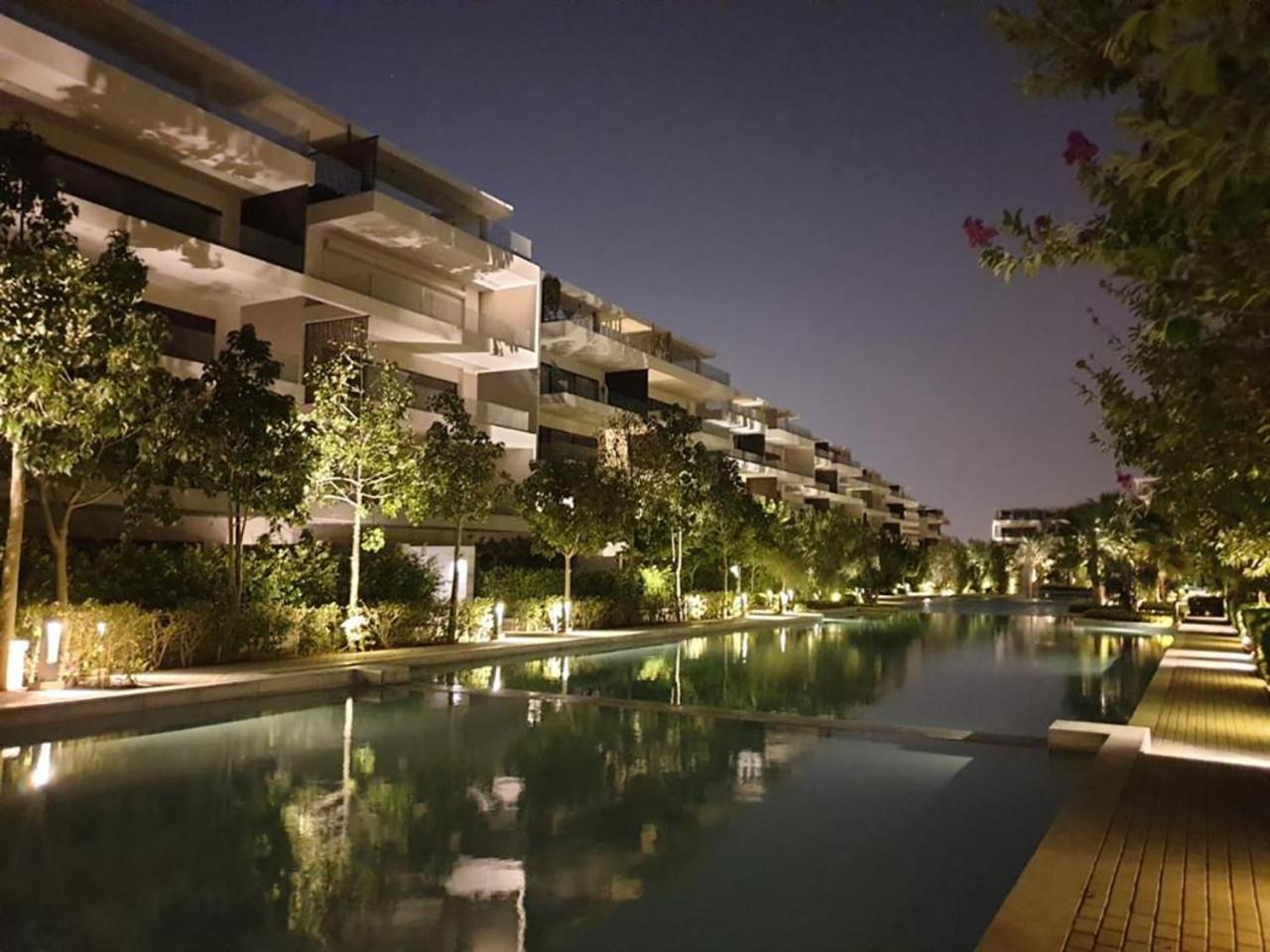Ground Apartment 2-Bedrooms In Lake View Residence Amazing Price! New Cairo Екстер'єр фото